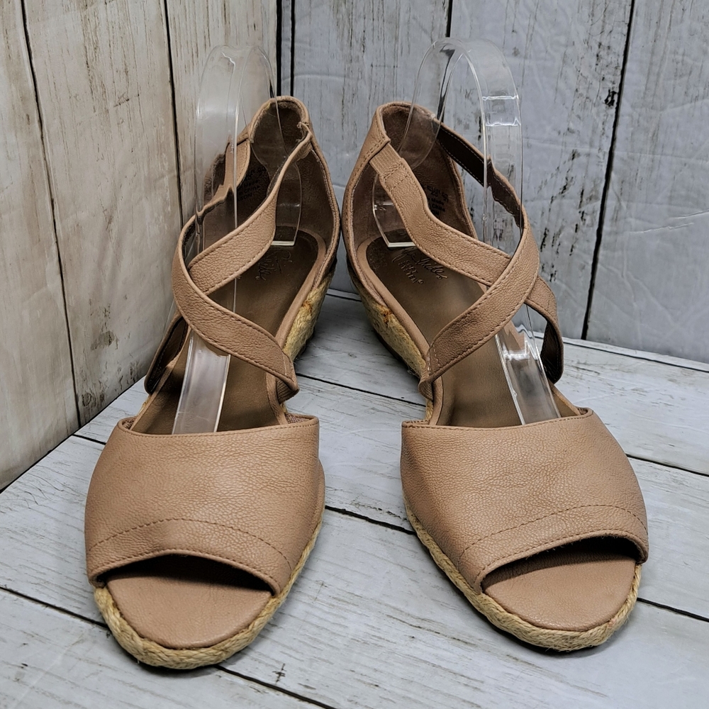 Life Stride Wmn 10M Beige Vgn Lthr Ankle Strap Open Toe Espadrille Wedge Sandals